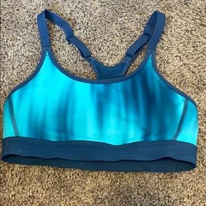 Sports bra